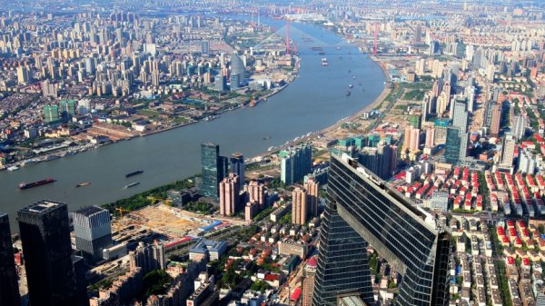 配资选股 龚正率上海市代表团在青海西宁与吴晓军罗东川会谈交流，共商推进沪青交流合作